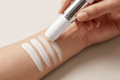 🎉BUY 1 GET 1 FREE🎉Color-Changing Foundation Stick with Collagen Capsules - Dual-Ended with Detachable Brush